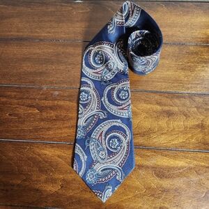 Keith Daniels 100% Silk Paisley Tie in Blue and Burgundy